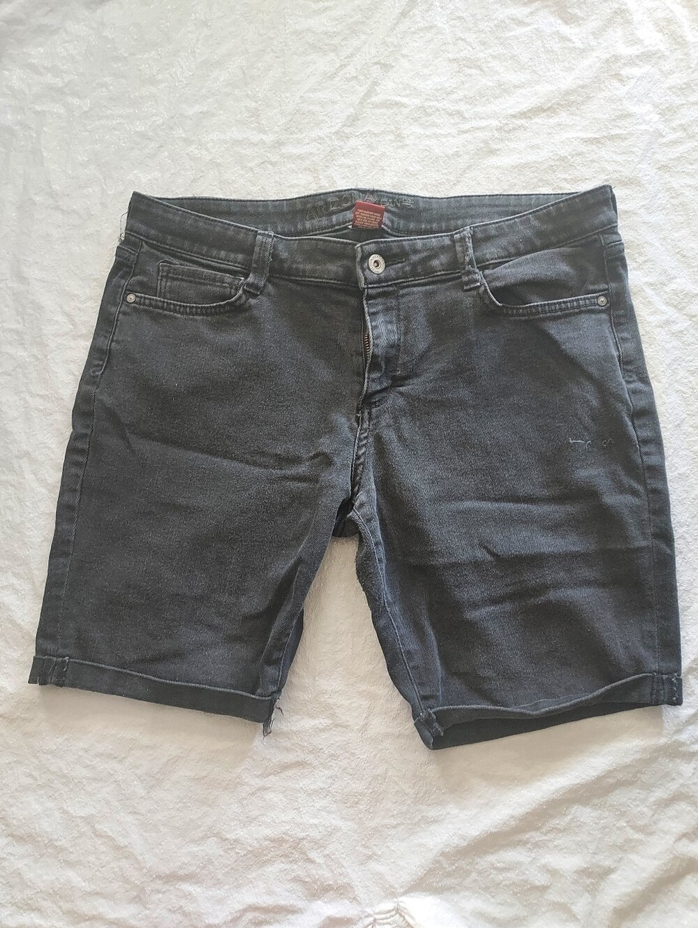 Arizona Jean Company Black Denim Women’s Shorts